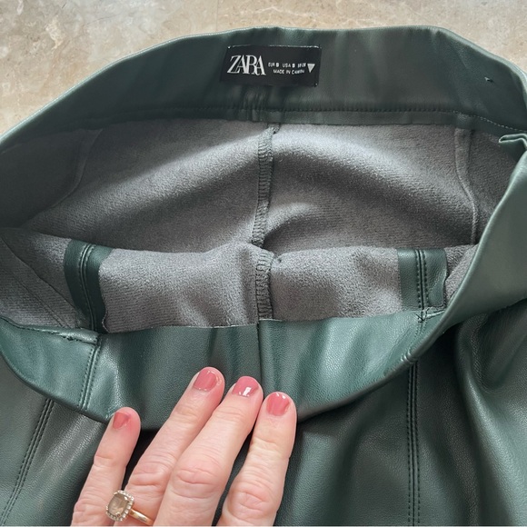 Zara green faux leather pants size small - Picture 10 of 10